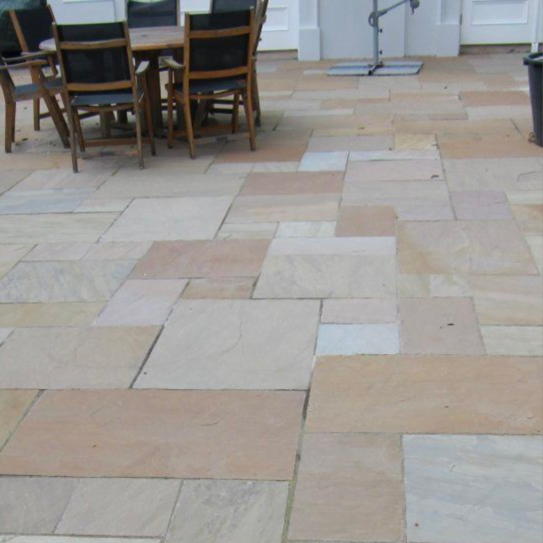 Raj Green Mixed Patio Pack Size 20.70 Sq.m. (18mm) Sandstone Raj Green Mixed Patio Pack Size 20.70 Sq.m. (18mm) Sandstone